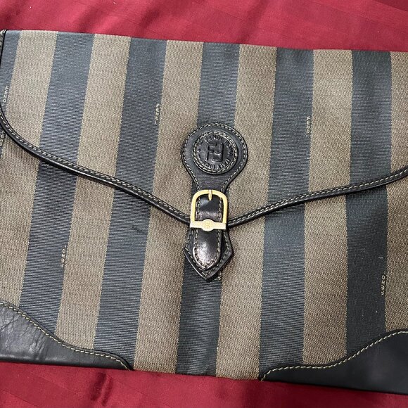 Fendi Pequin Envelope Clutch w/dustbag - Picture 1 of 10